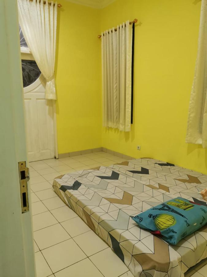 Villa Wubao Kota Bunga 3 Kamar Harga Budget Cinengangirang 外观 照片
