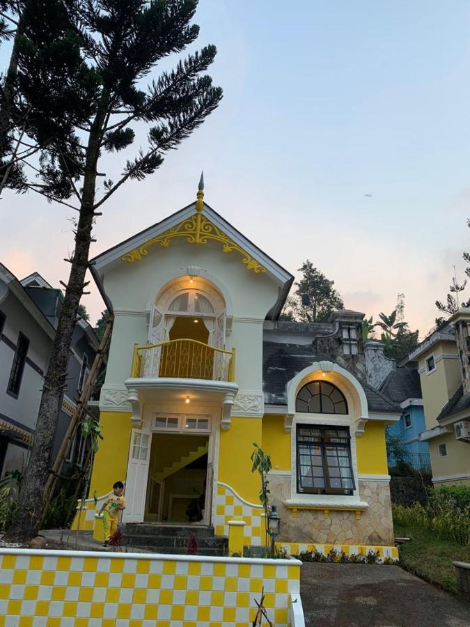 Villa Wubao Kota Bunga 3 Kamar Harga Budget Cinengangirang 外观 照片